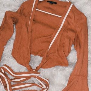 Long sleeve crop top pink blouse